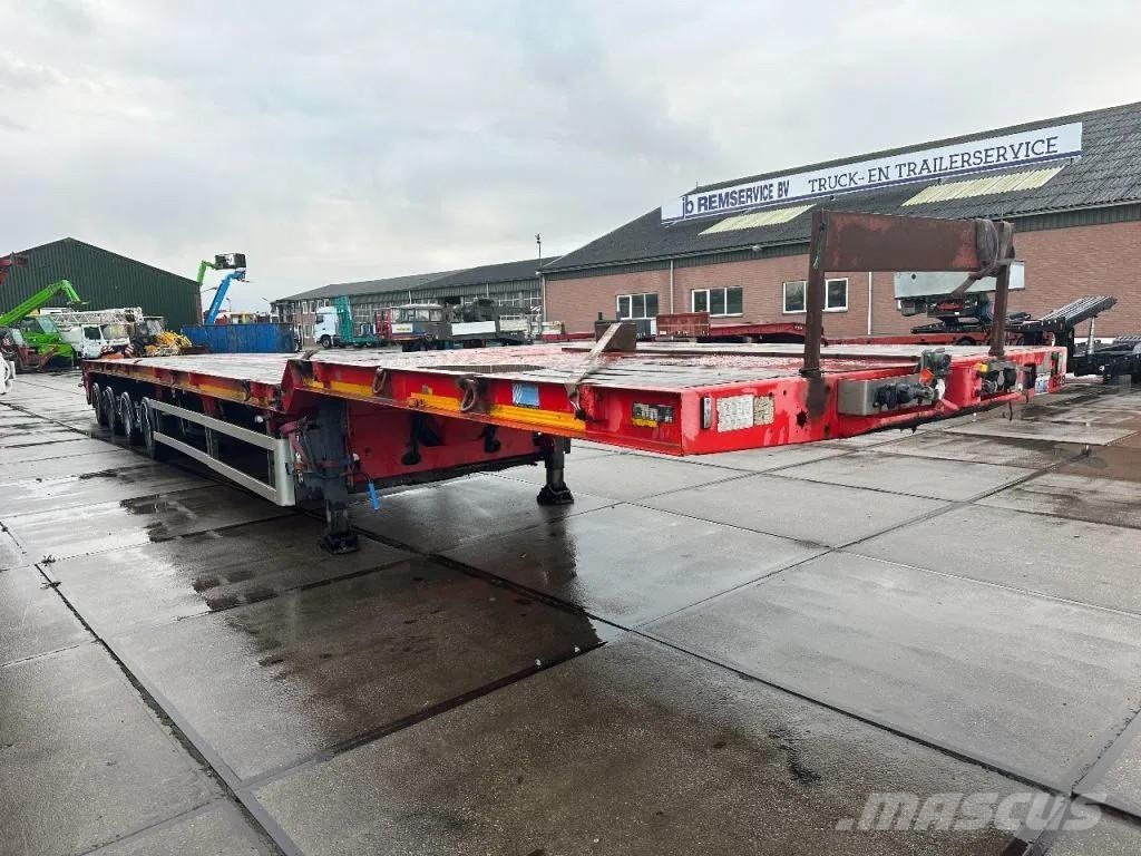 Goldhofer 4 AXLE STEERING - TRIPPLE EXTENDABLE - TOTAL 51 M Low loader-semi-trailers