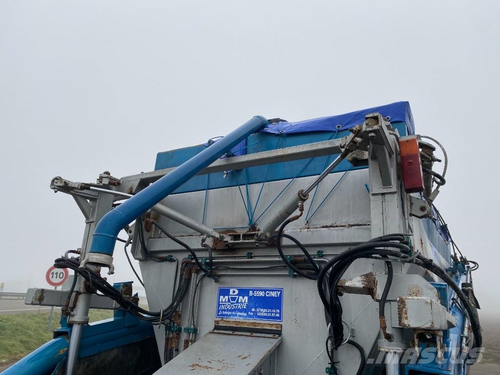 MDM RE 813 Origine Française endommagé Andere bemestingsmachines