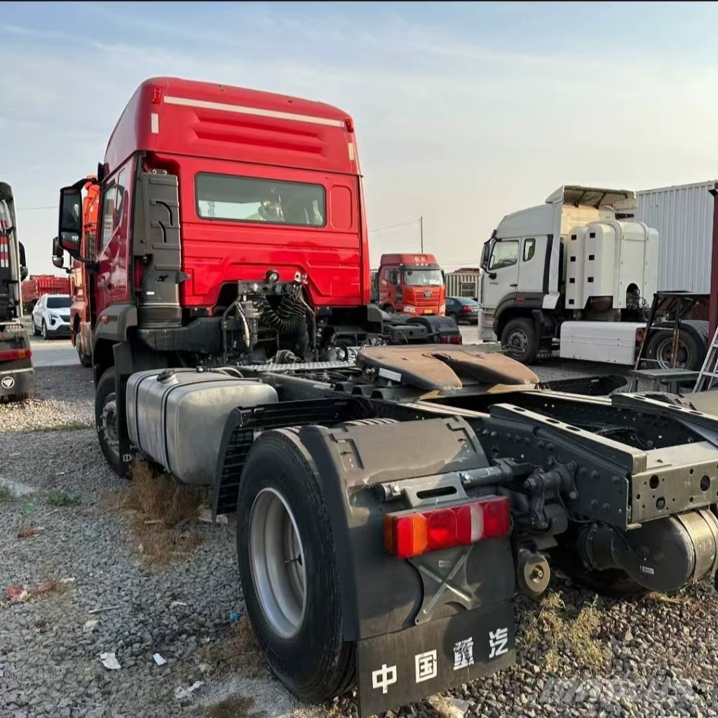 Howo 371 6x4 曳引機組件