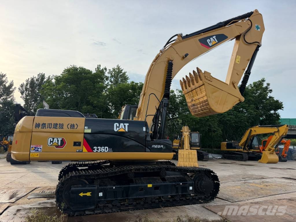 CAT 336D Гусеничні екскаватори