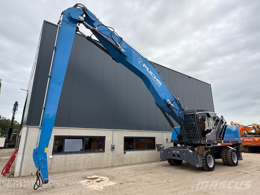Fuchs MHL 360 F Waste / industry handlers