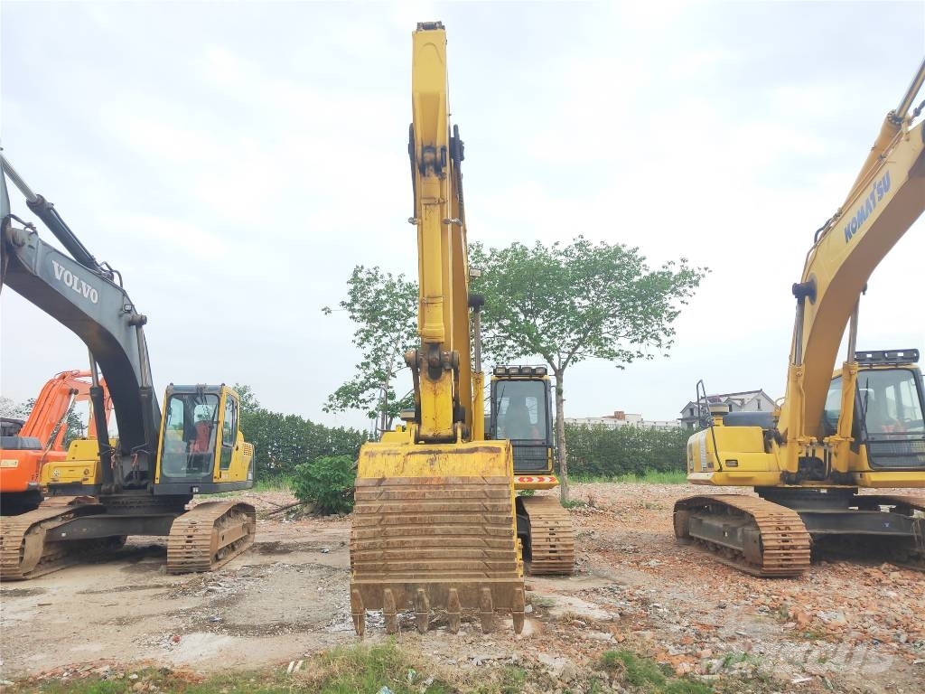 Komatsu PC 360-7 حفارات زحافة