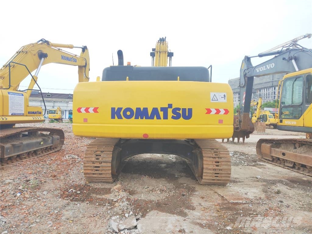 Komatsu PC 360-7 حفارات زحافة