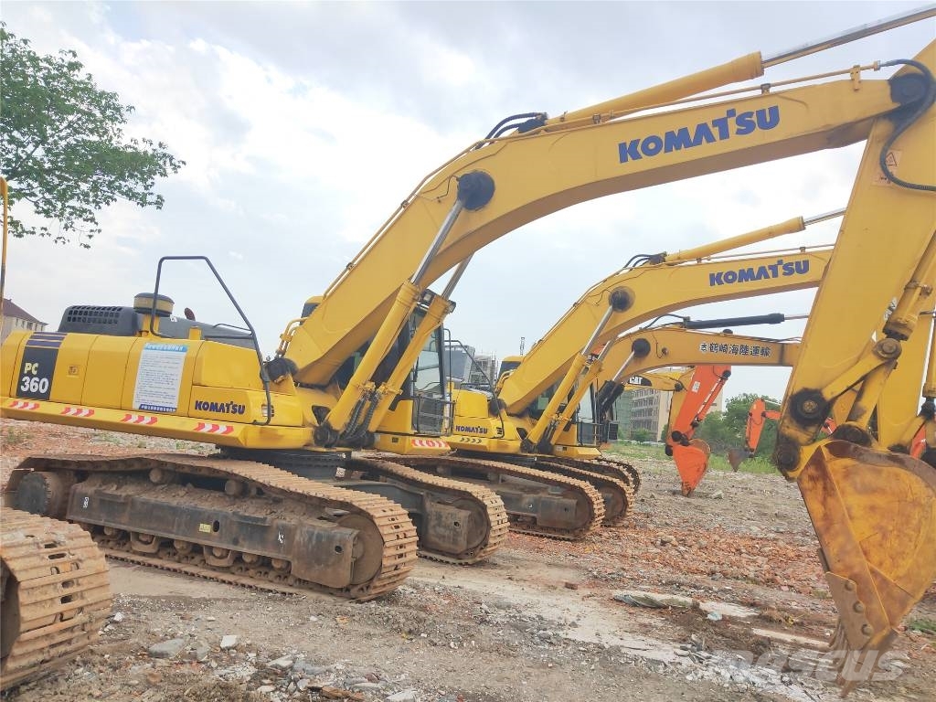 Komatsu PC 360-7 حفارات زحافة