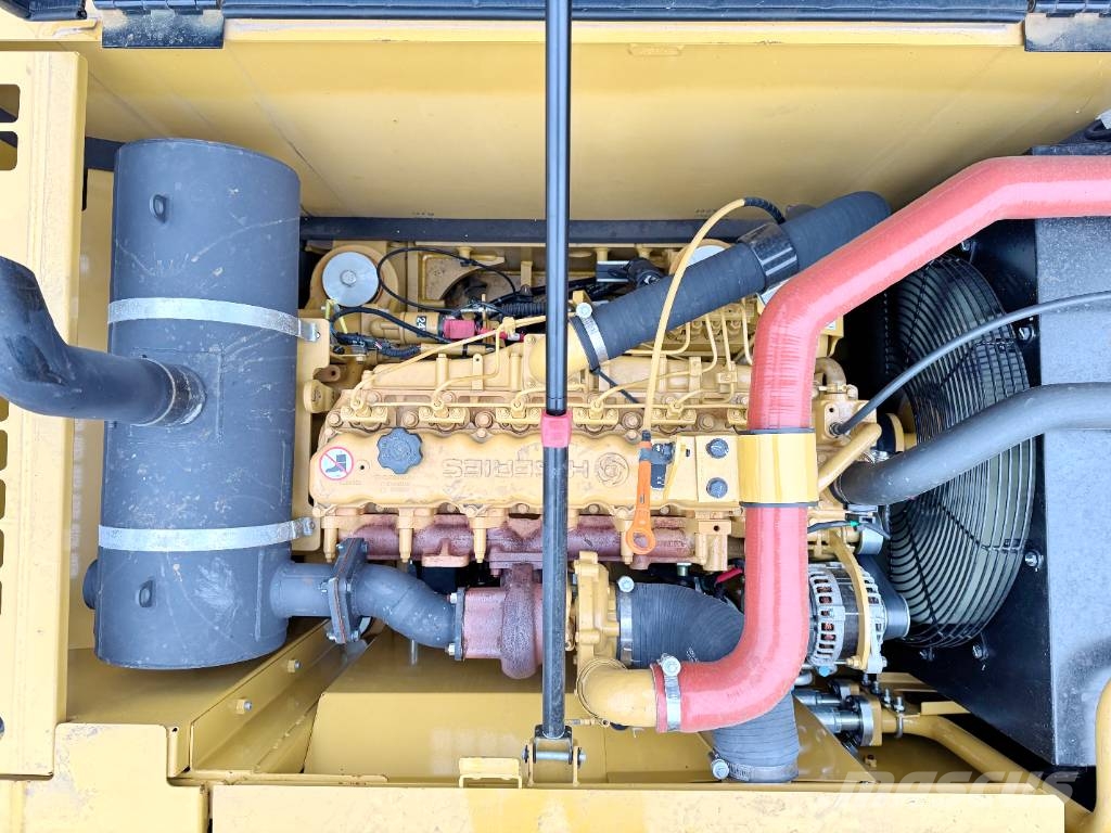 CAT 320D3 GC - 16 Meter Long Reach / New / Unused Excavadoras de largo alcance