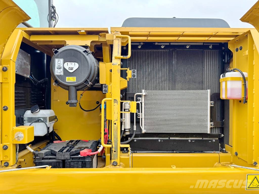 CAT 320D3 GC - 16 Meter Long Reach / New / Unused Excavadoras de largo alcance