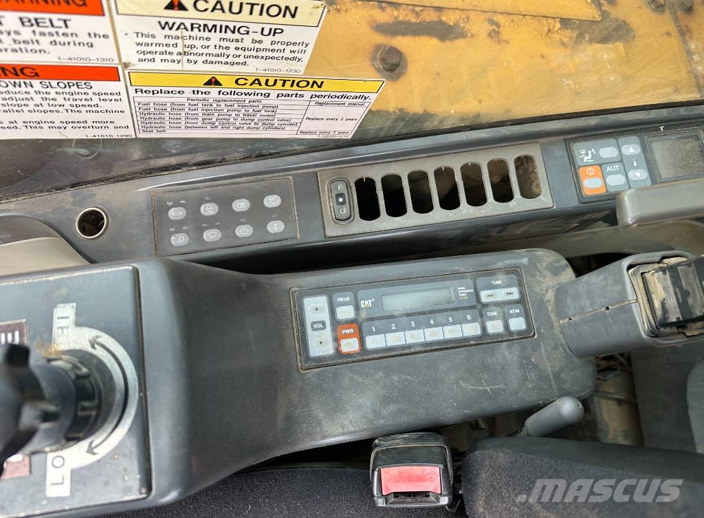 Morooka MST2200 VD Tracked dumpers