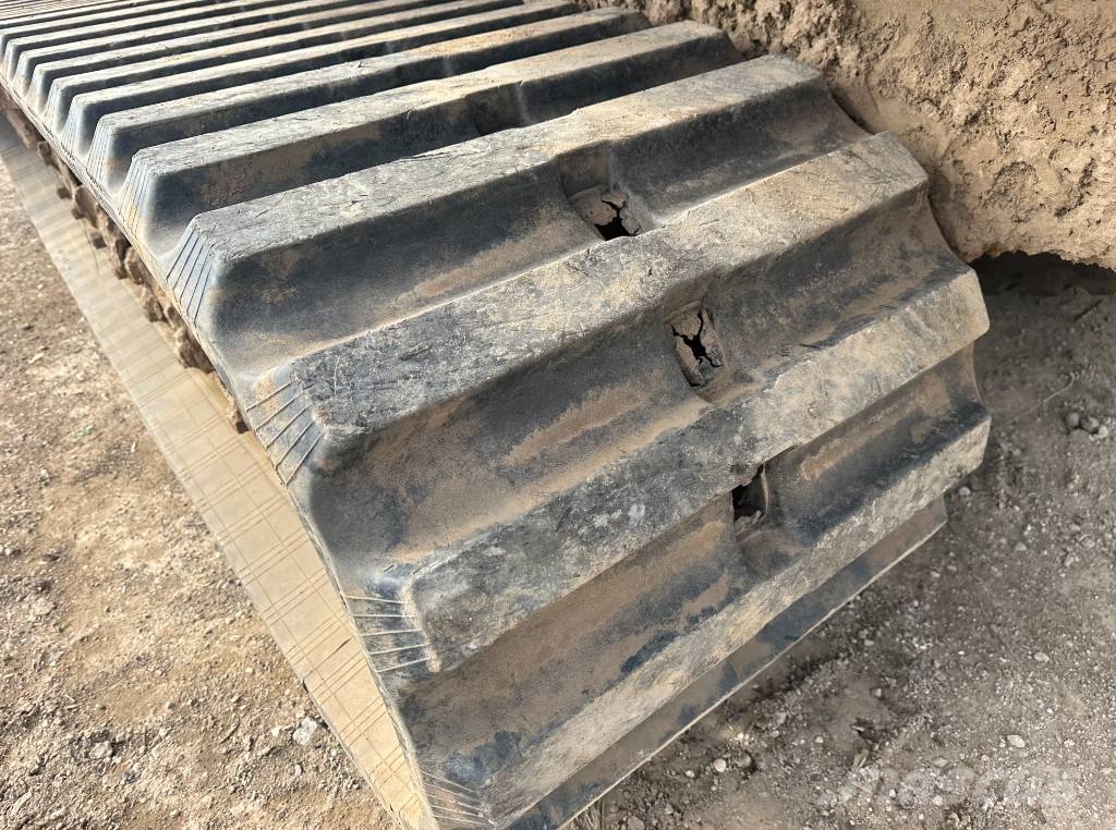 Morooka MST2200 VD Tracked dumpers