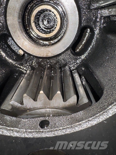 Hitachi ZX250 FINAL DRIVE 传动装置
