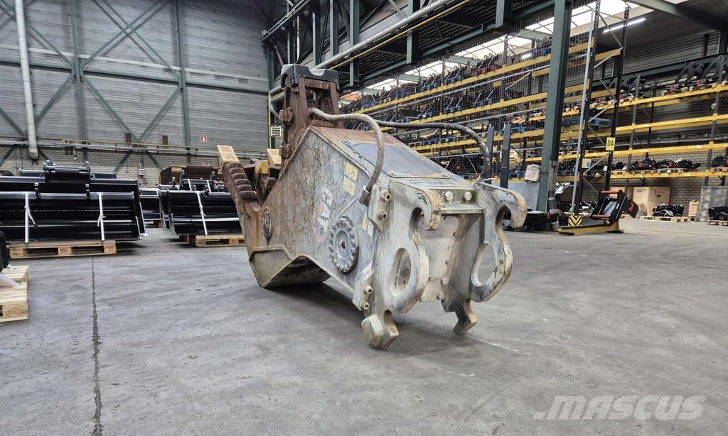 CAT P245-PS Scharen