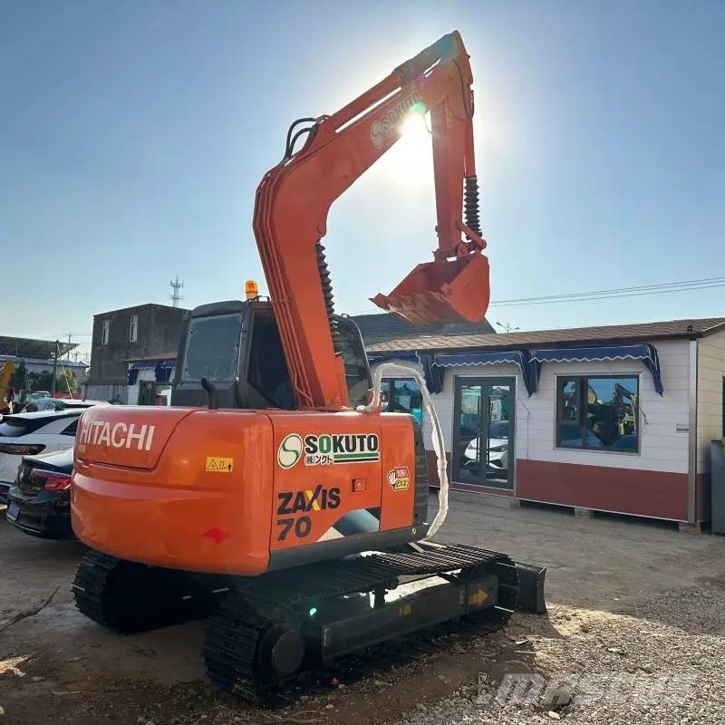 Hitachi ZX 70 Mini bagri <7t
