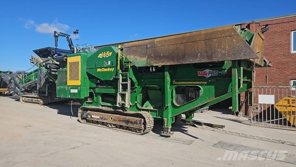 McCloskey J45 Мобильные дробилки