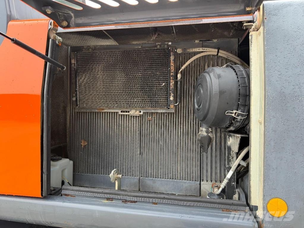Atlas 160 W Gravemaskiner på hjul