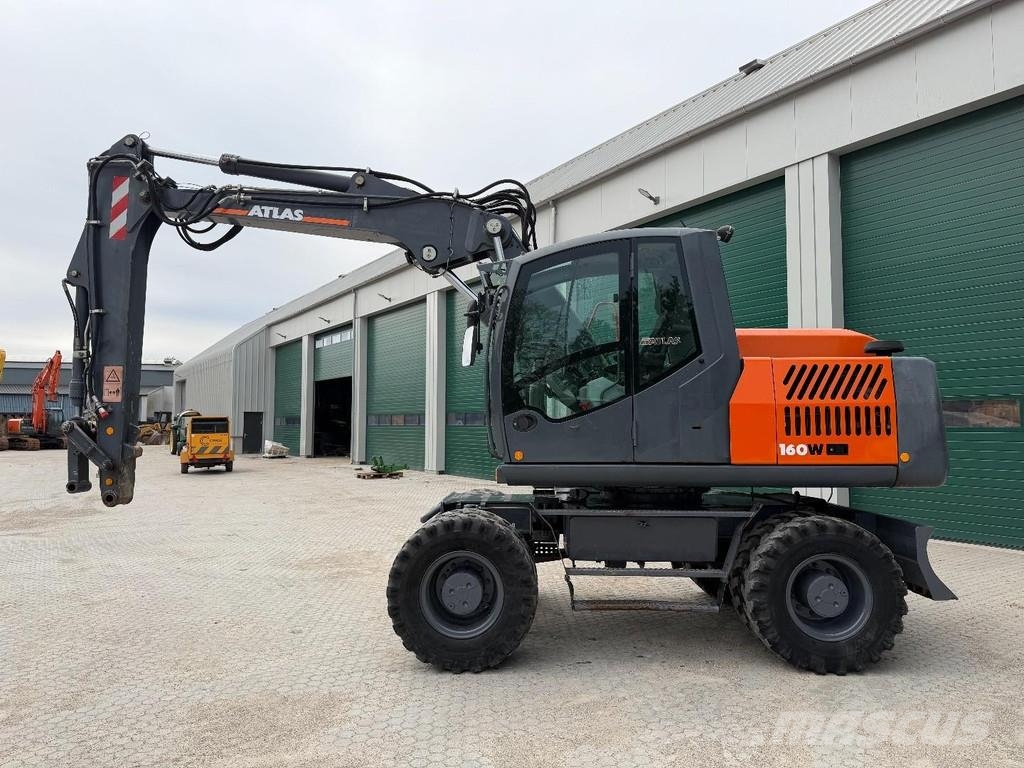 Atlas 160 W Gravemaskiner på hjul