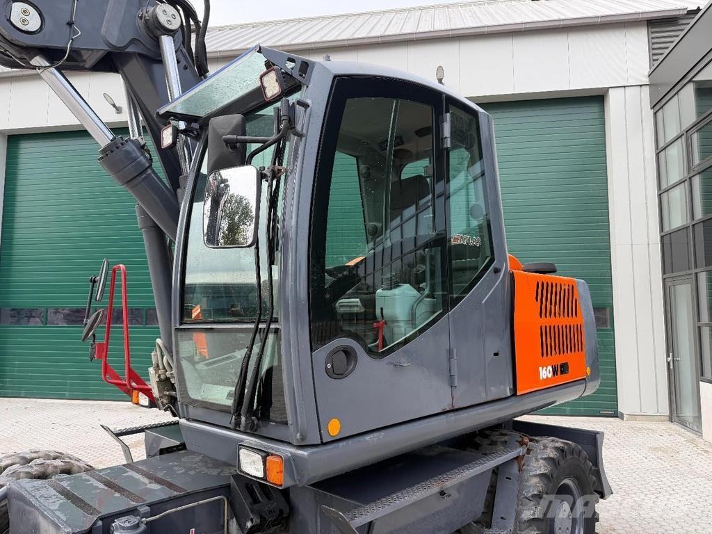 Atlas 160 W Gravemaskiner på hjul