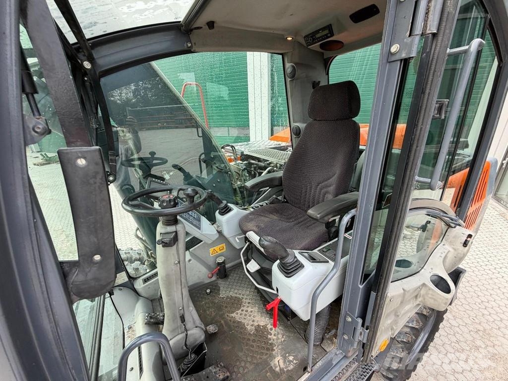 Atlas 160 W Gravemaskiner på hjul