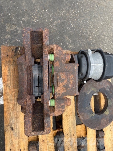 Bell B 25 USED PNEUATIC CYLINDER Hidráulicos