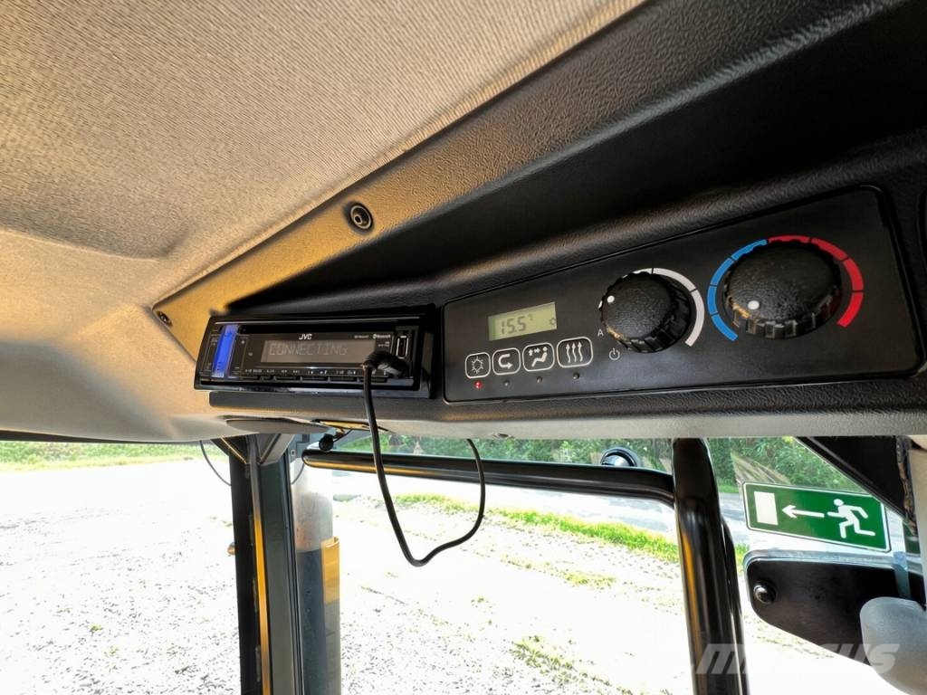 JCB Fastrac 4220 Ciągniki rolnicze