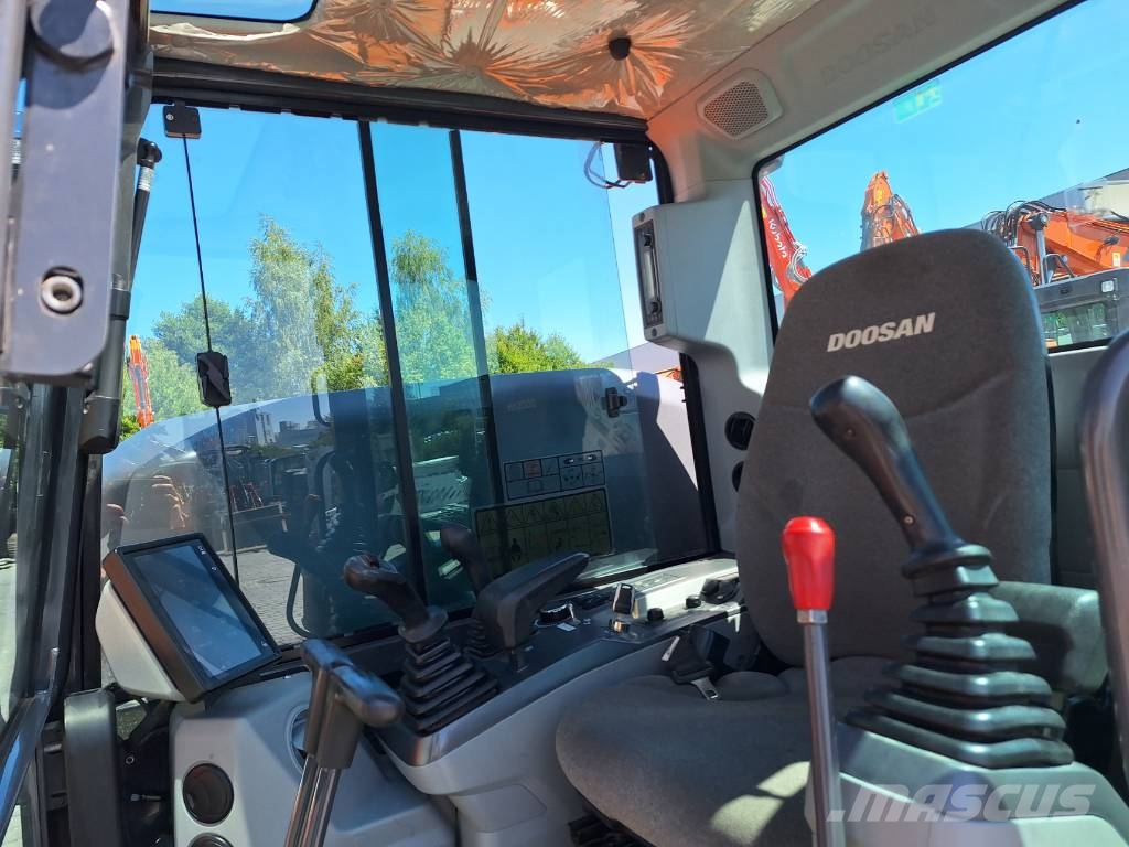 Doosan DX 55R-7 Mini excavadoras < 7t