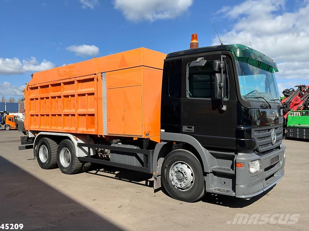 Mercedes-Benz Actros 3336 6x4 Euro 3 RSP Saugbagger 7m³ Paine-/imuautot