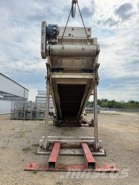 IFE ST2 1600X6000 USED SCREEAN Machacadoras