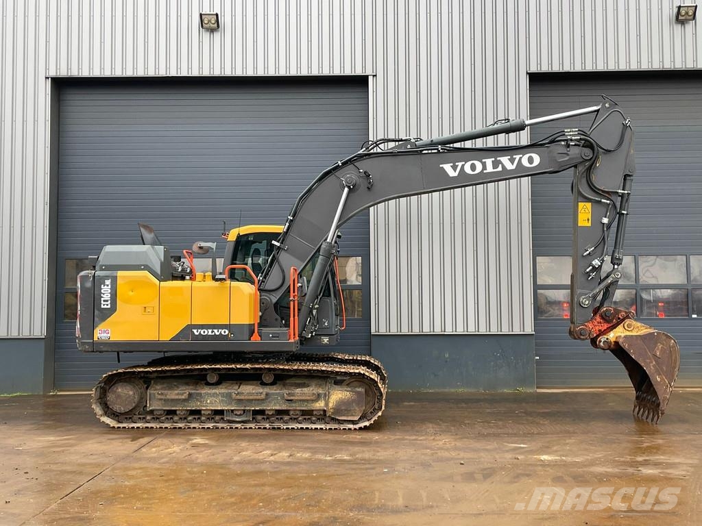Volvo EC160ENL حفارات زحافة