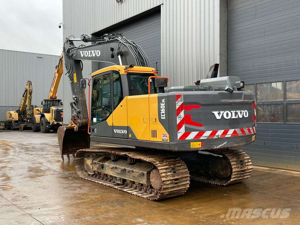 Volvo EC160ENL حفارات زحافة