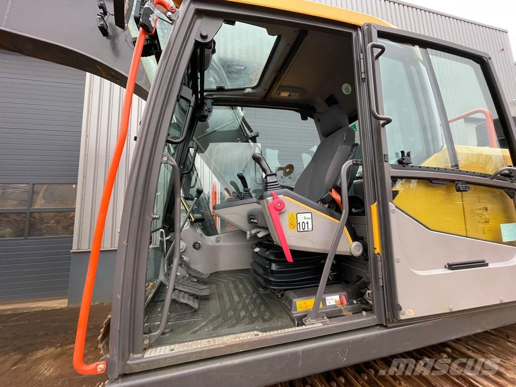 Volvo EC160ENL حفارات زحافة