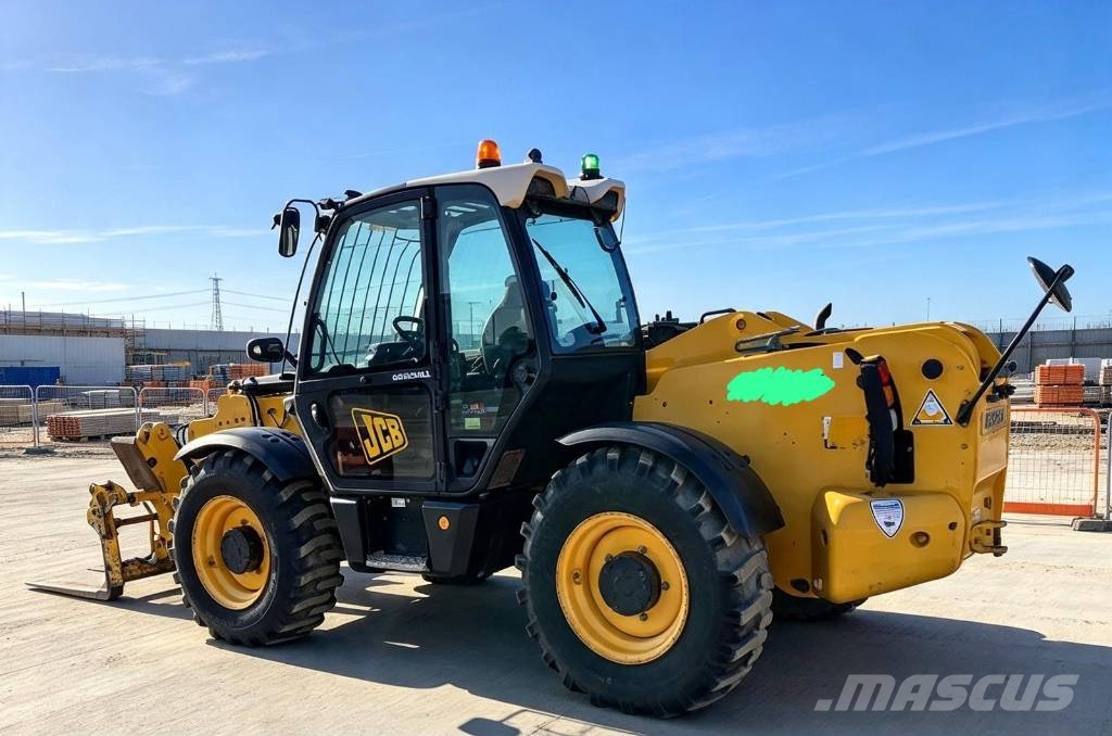 JCB 535-140 Teleszkópos rakodók