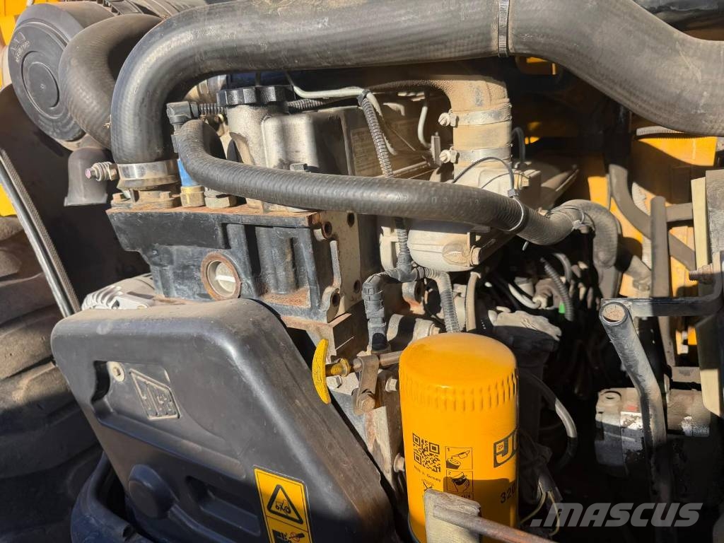 JCB 535-140 Teleszkópos rakodók