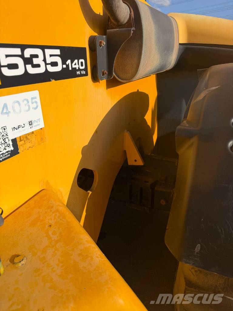 JCB 535-140 Teleszkópos rakodók