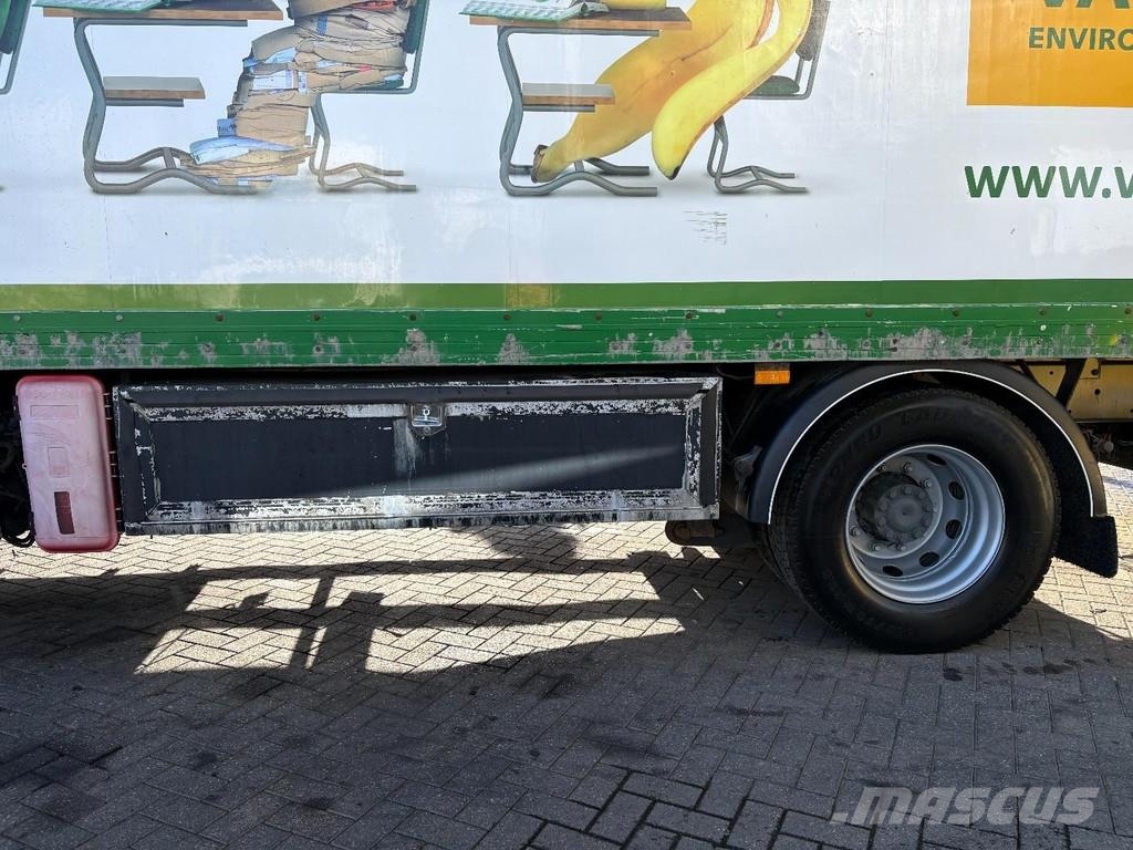 Mercedes-Benz Axor 1829 + LOADLIFT 3000 KG + MANUAL + BOX 7.74 M Camiones caja cerrada