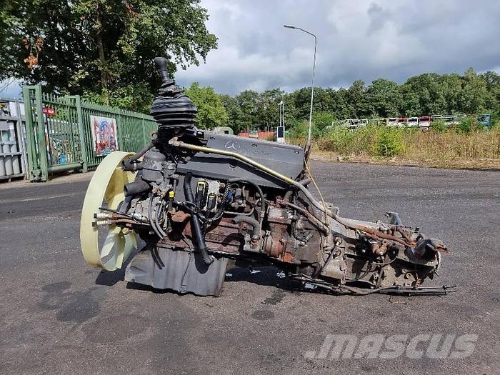 Mercedes-Benz OM906LA.111/2-00 Otros componentes