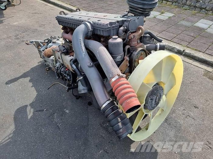 Mercedes-Benz OM906LA.111/2-00 Otros componentes