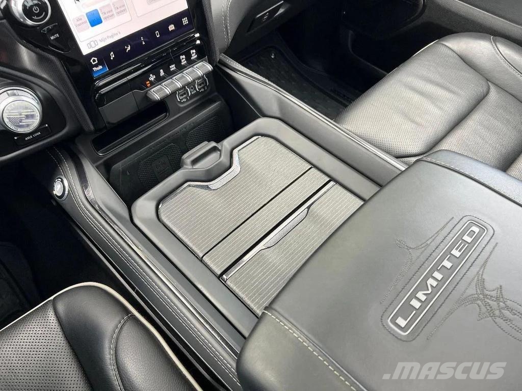 Dodge Ram 1500 5.7 HEMI V8 Night Edition | LIMITED | Luc Carros