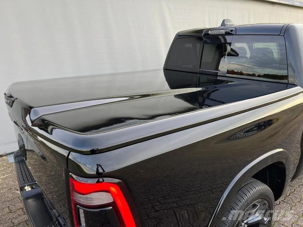 Dodge Ram 1500 5.7 HEMI V8 Night Edition | LIMITED | Luc Sõiduautod