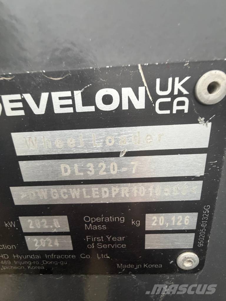 Develon DL 320-7 Фронтальные погрузчики