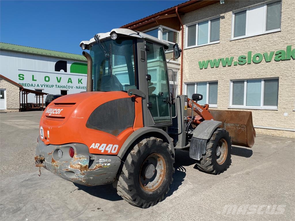 VIN 738 - WEYCOR AR440 Čelný kĺbový nakladač 4x4 VIN 7 Teleskopické kolesové nakladače