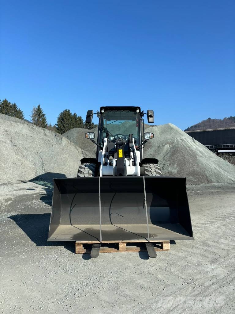 Bobcat L 85 Φορτωτές με λάστιχα (Τροχοφόροι)