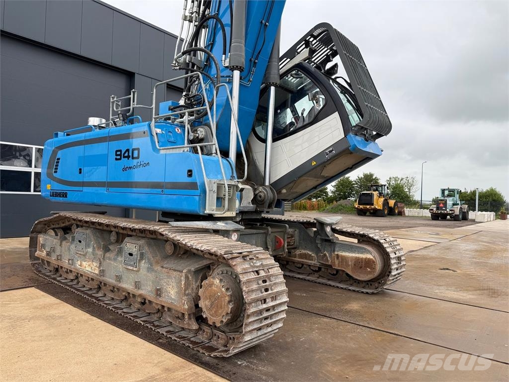 Liebherr R940 Litronic Demolition 23 m Abrissbagger