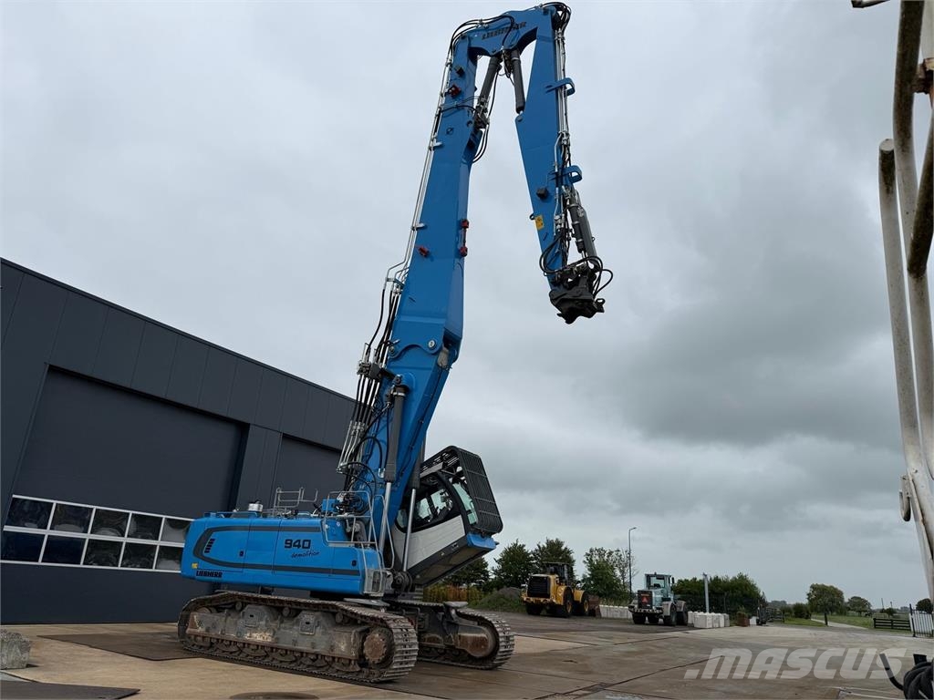 Liebherr R940 Litronic Demolition 23 m Abrissbagger