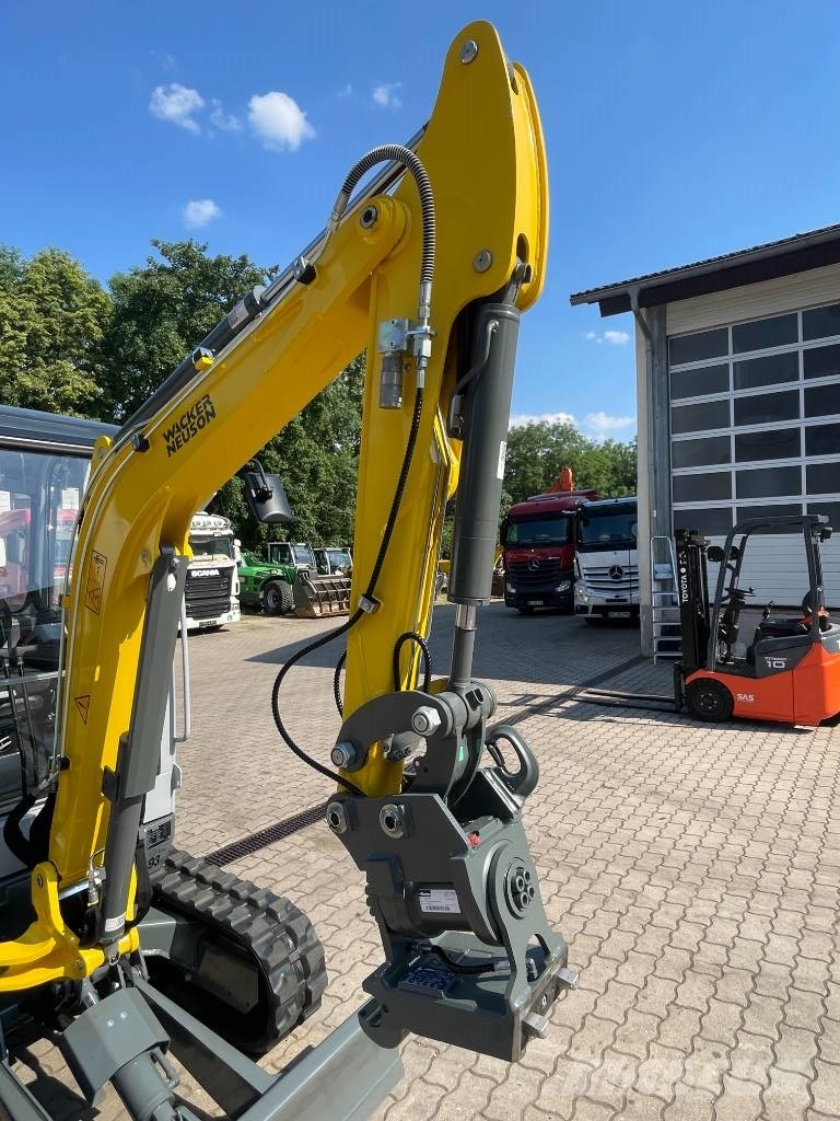 Wacker Neuson ET24 MS03 Powertilt Lasthaken 2xTL, 1x GRWH Mini rýpadla < 7t