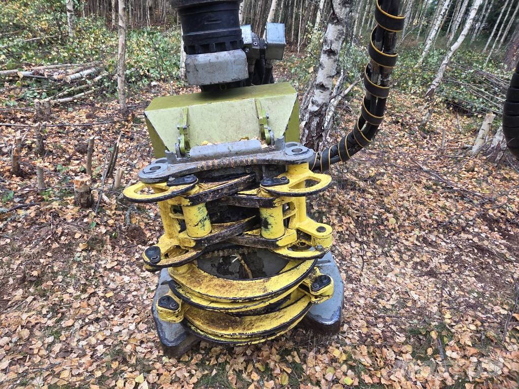 Bracke C16 C Harvesters