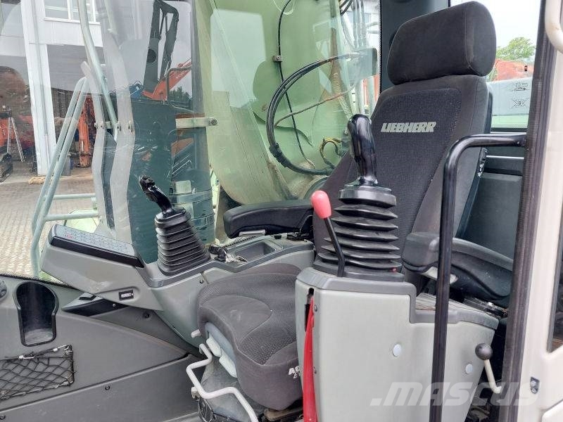 Liebherr R 950 SME Telakaivukoneet