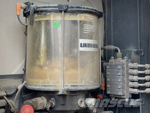 Liebherr R 950 SME Telakaivukoneet