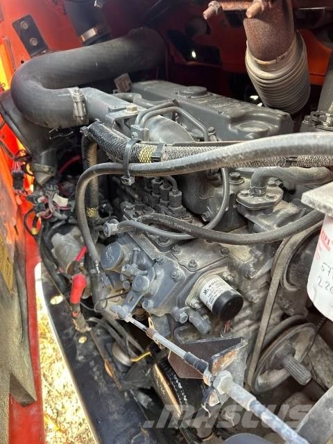 Bobcat S 530 High Flow Kompaktlader 26.000 EUR Skid steer loaders
