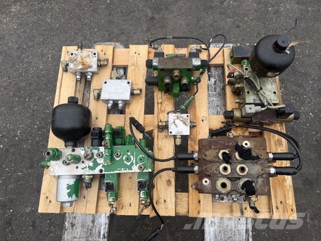 Liebherr R 944 B USED HYDRAULIC PARTS COMPLET Hydraulik