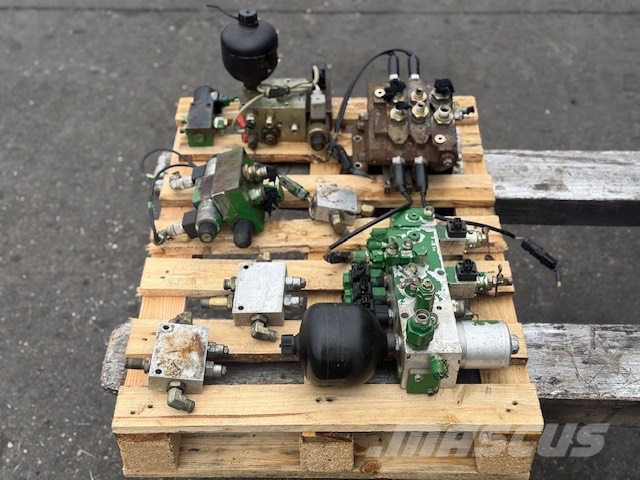 Liebherr R 944 B USED HYDRAULIC PARTS COMPLET Hydraulik