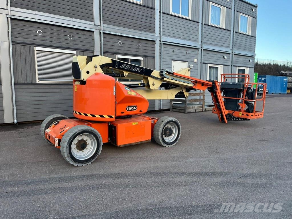JLG E450 AJ Zglobne podizne platforme