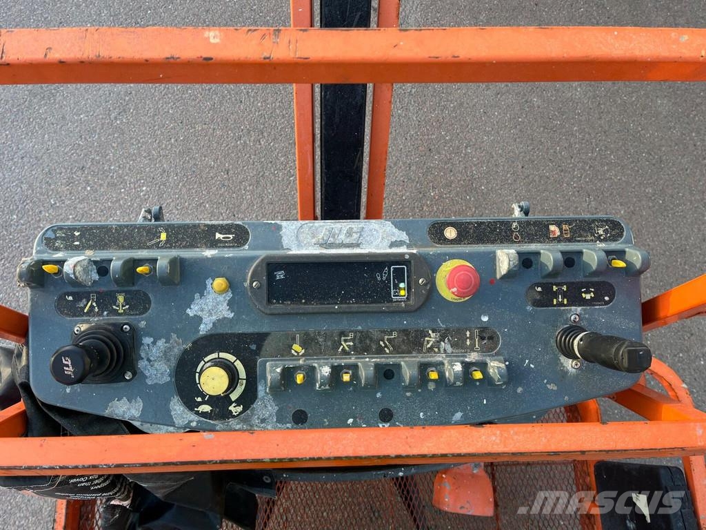 JLG E450 AJ Zglobne podizne platforme